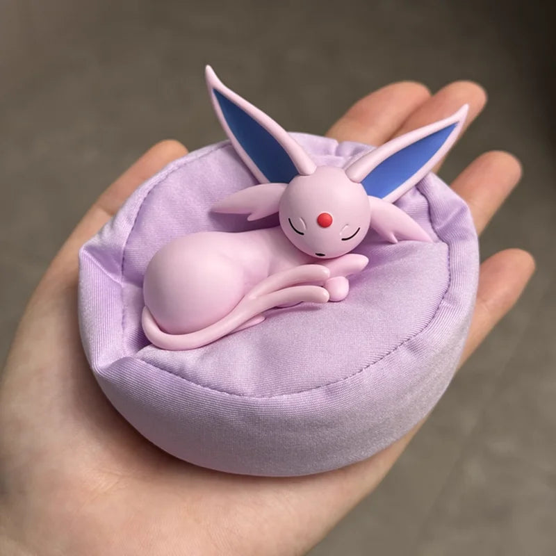 Bandai Pokémon Eevee Sleeping Series Blind Box Figure – Eeveelutions with Pillow